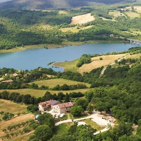 Agriturismo Le Ceregne Bio Пьеве-Санто-Стефано Экстерьер фото